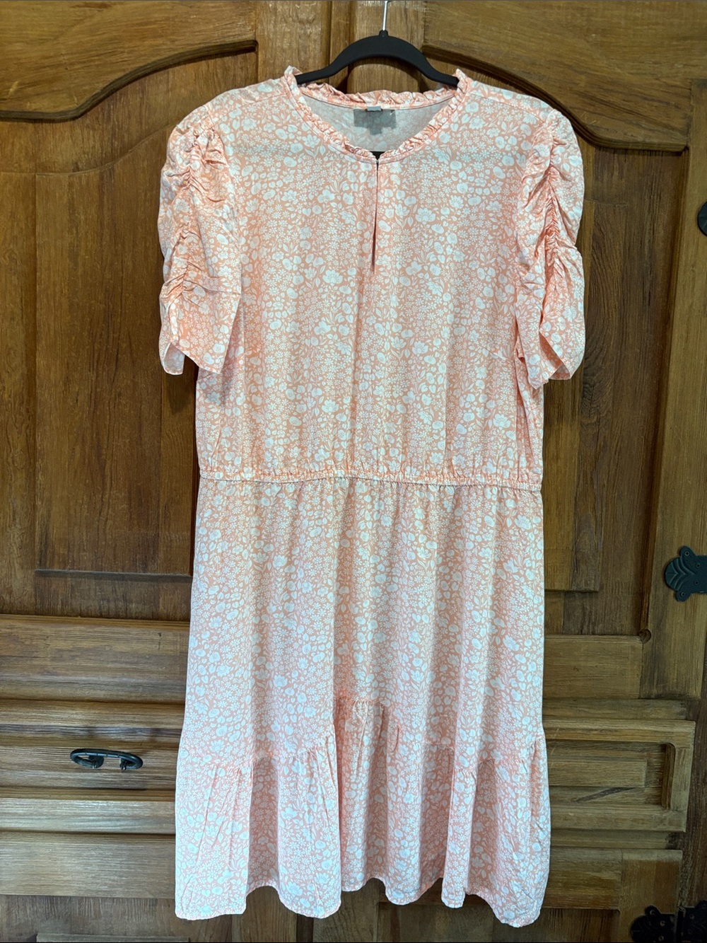 LOFT Peach Floral Ruffle-Sleeve Casual Dress